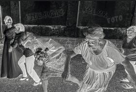 RIŽIBIŽI – STIPE SURAĆ,  RETROSPEKTIVA FOTOGRAFIJA OTOKA IŽA